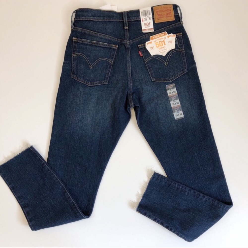 NWT Levi's Stretched Jeans